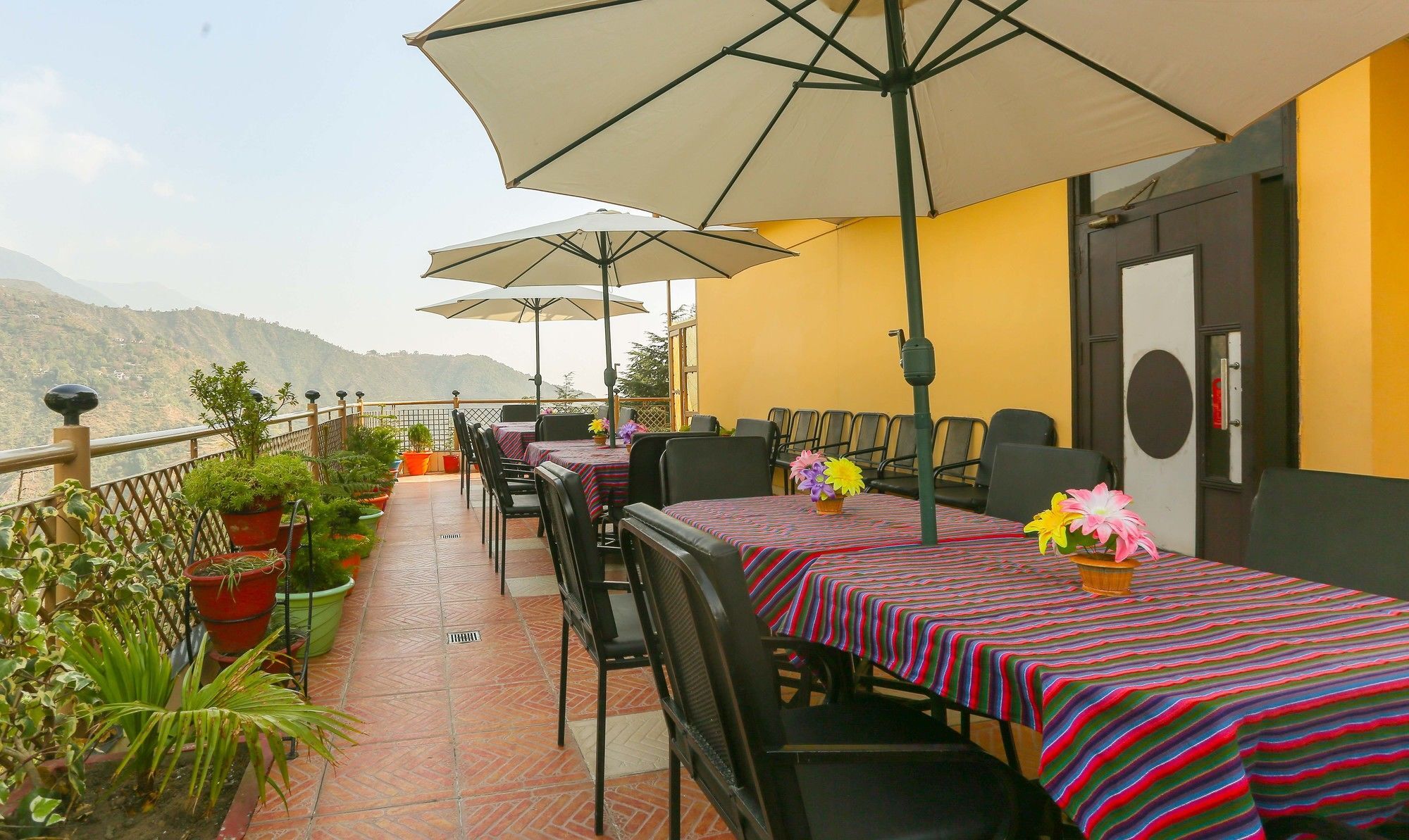Moon Walk Residency Hotel Dharamshala Exterior foto